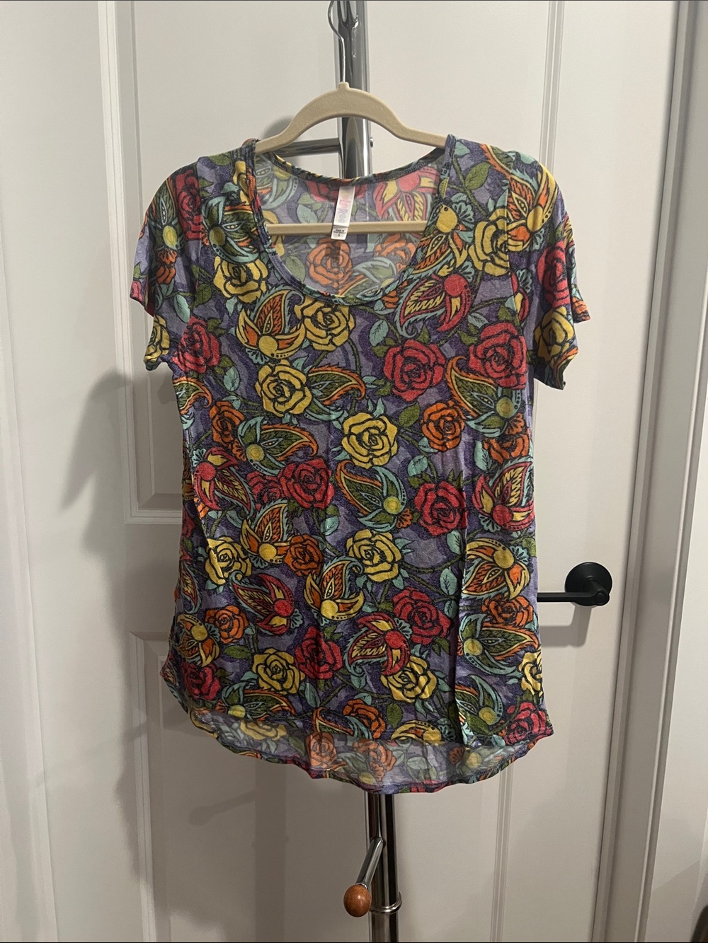 Floral Scoop Neck Women's Top - Multicolor